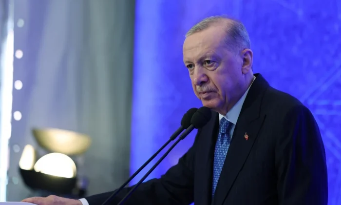 İmamoğlu’na bir darbede sığındığı İngilizlerden geldi!.
