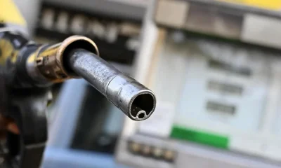 Benzinin litre fiyatı 50 lirayı gördü!.
