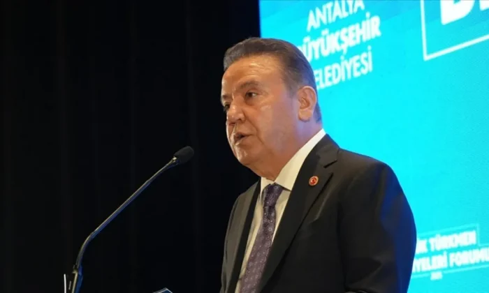 Muhittin Böcek rüşvet ve yolsuzluktan tutuklandı!.