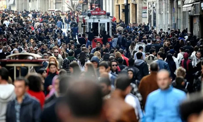 Türkiye’nin nüfusu 85 milyon 644 bin oldu..