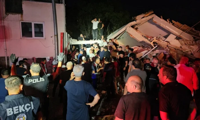 Balıkesir depreminden acı haber!.