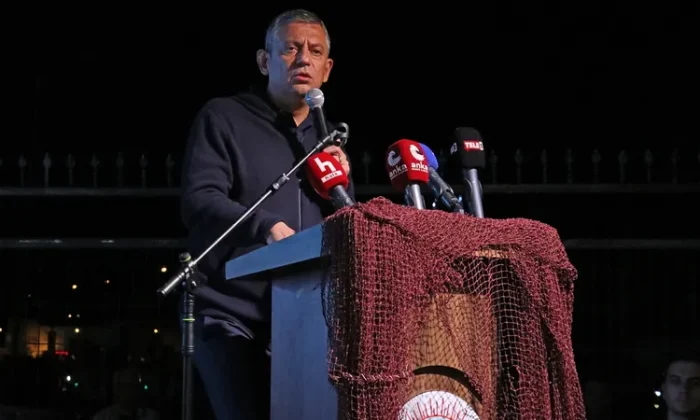 Muhalefetin vizyonuna bak!. Füze testi yapmayalım, balıklar korkuyor!.