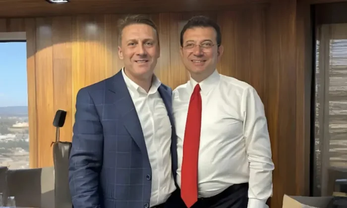 Gölge Başkan da Ekrem’i satıp istifa etti!.