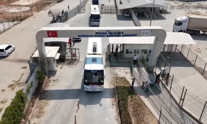 Esed itinden sonra ülkelerine dönen Suriyeli sayısı!.