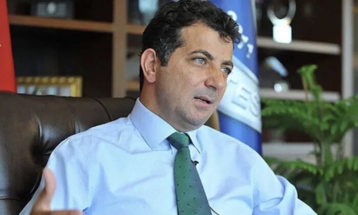 AK Partili eski vekilin kocası yurt dışına kaçtı!.