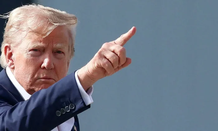 ABD Başkanı Trump’tan şişmanları ülkeye almama talimatı..