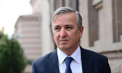 Aydın Ünal’dan Kemalistleri hoplatıp zıplatan köşeyazısı!.