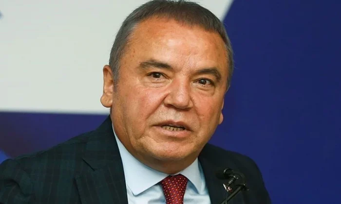 Rüşvet ve Yolsuzluktan Tutuklu Böcek’in gelini hakkında tahliye kararı!.