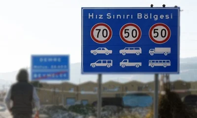 Sürücülerin kâbusu olan Hız Sınırı Tabelaları kaldırıldı!.