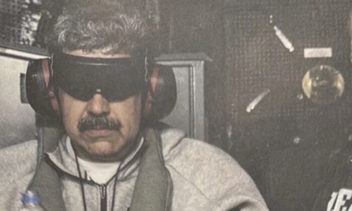 ABD’nin kaçırdığı Maduro’nun ilk fotoğrafı yayınlandı..