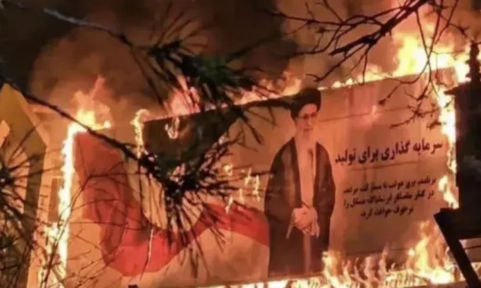 İran’daki ABD destekli protestolarda ölü sayısı 216’ya yükseldi!.