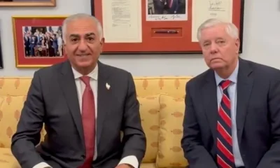 Rıza Pehlevi ABD’nin sadık köpeği olmak için kendini paralıyor!.