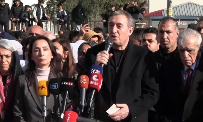 DEM Parti süreci bozmak için her türlü pisliği yapıyor..