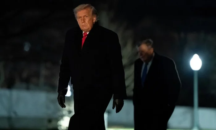 Trump Grönlandlılara “Kişi Başı 100 Bin Dolar Verelim” teklifinde bulundu!.