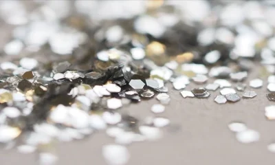 Altın ve gümüş kendi rekorlarını kırarak yükselmeye devam ediyor..