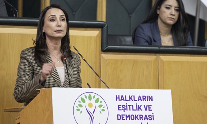 DEM Parti’den küstah tehdit: AÇILIMIN BİTMESİ TÜRKİYE’Yİ ZORA SOKAR!.