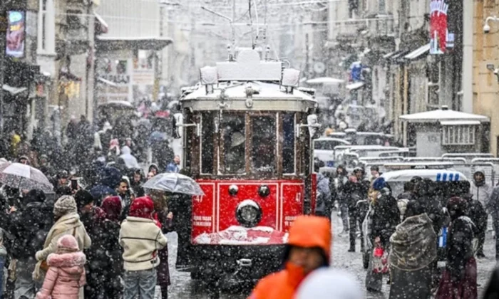 İstanbul’a kar yeniden geliyor..