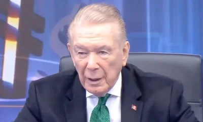 Yaşına başına mesleğine bakıp utanmadan Özgür Özel’in küfürlerini savundu!.