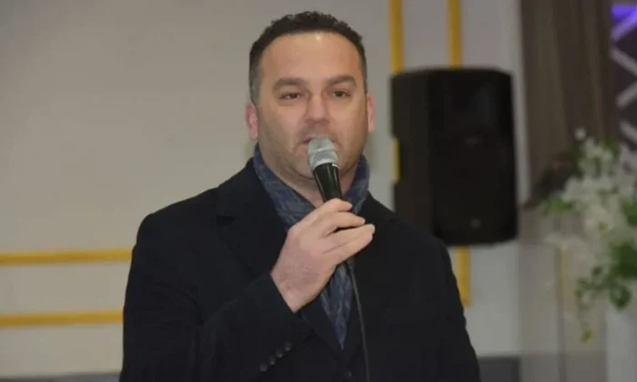 Küçük kıza cinsel istismarda bulunan CHP’li Başkan görevden alındı!.