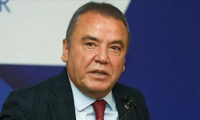 Muhittin Böcek’in iki şoförü yolsuzluk kapsamında tutuklandı..