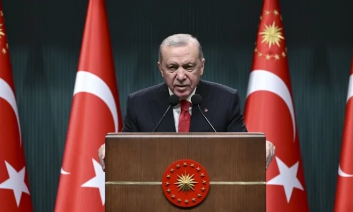 Cumhurbaşkanı Erdoğan Özgür Özel’i yerden yere vurdu: Şuursuz, Kifayetsiz!.