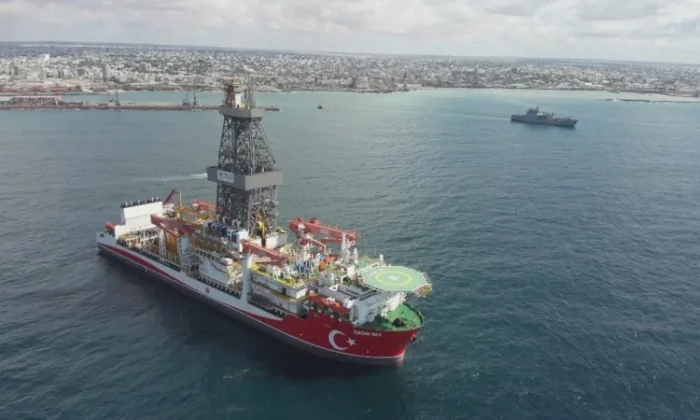 Çağrı Bey sondaj gemisi tarihi görev için yola çıktı..