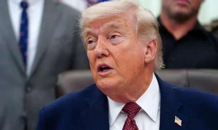 Trump yine aptal aptal cümlelerle kahramanlık taslamaya devam ediyor!.