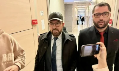 Katil oğlunu ülke ülke dolaştıran popo doktorunu 16 milyon tokatladılar!.