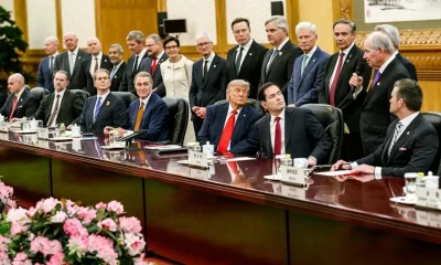 Trump Çin dönüşü beraberindeki heyete  talimat verdi: Tüm Hediyeleri Çöpe Atın!.