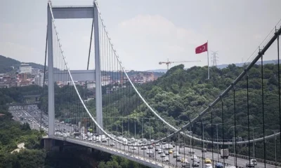 Köprü ve otoyollar bayramda ücretsiz.. Yap-İşlet-Devret işletmeleri hariç!.