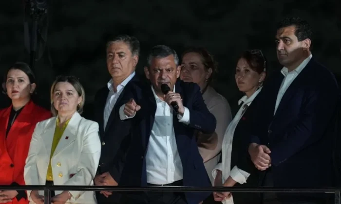 Butlan kararı sonrası Özgür Özel yine anarşiye sarıldı!. Sokaklara dökülüp hayatı durduracağız!.
