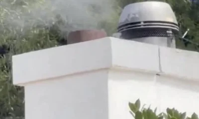Beyaz Saray’dan barış açıklaması sonrası geleneksel Beyaz Duman yükseldi..