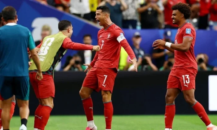 Cristiano Ronaldo, 6 farklı Dünya Kupası’nda gol atan ilk futbolcu oldu..