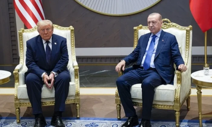 Dünya Erdoğan-Trump ikilisinin fotoğraf karelerini konuşuyor..