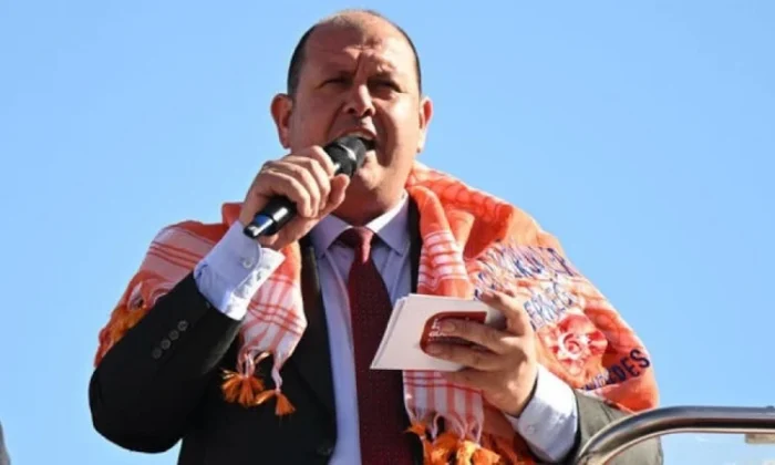 CHP’nin Azgın Boğa’sı İlkay Çiçek görevden uzaklaştırıldı..