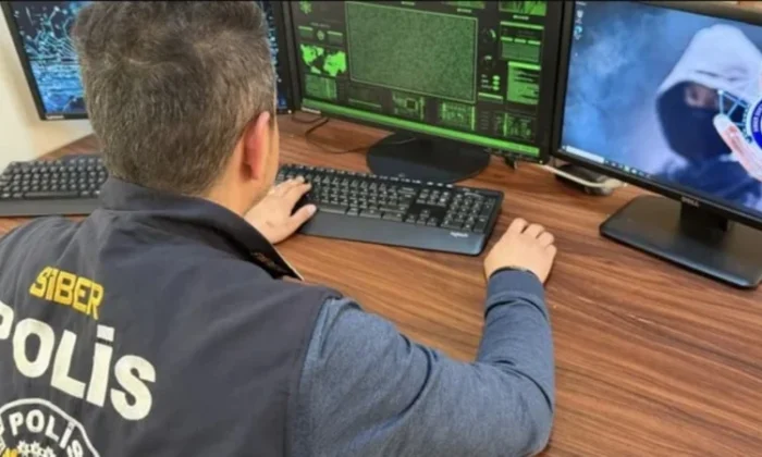 Kıçını başını açıp keriz silkeleyen hesaplar kapatılmaya devam ediyor..