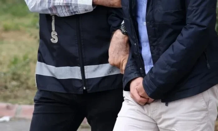Çiftçiden 5 liraya alıp vatandaşa 100 liraya ürün satan çakallar tutuklandı!.