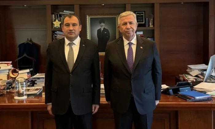 Yavaş’tan sonra 7 belediye başkanı daha CHP’den istifa etti!.