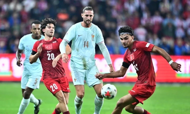 A Milliler Fransa karşısında 1-0 mağlup oldu..
