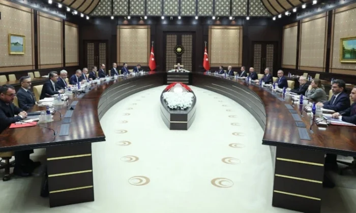 Milyarlarca dolar yurt dışına kaçırıldıktan sonra zahmet edip denetimleri sıklaştırma kararları aldık!.
