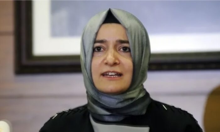 Fatma Betül Sayan Kaya’nın ismi AK Parti’nin internet sitesindenden silindi!.