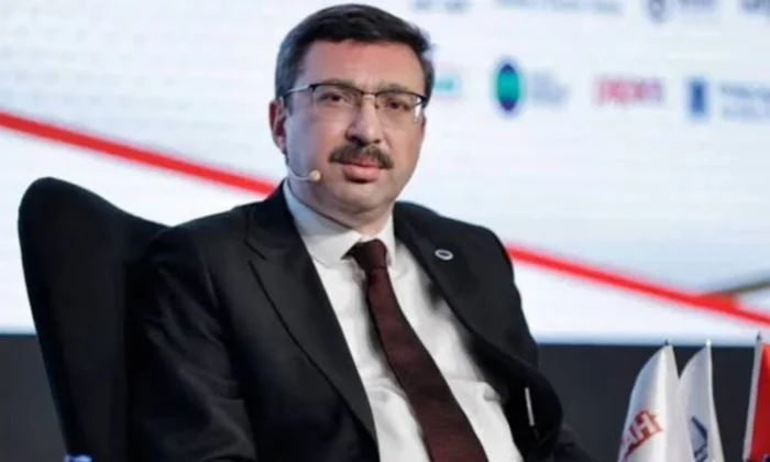 Milletin aklıyla alay eden Bakan beyin uyanık oğlu için soruşturma talebi!.