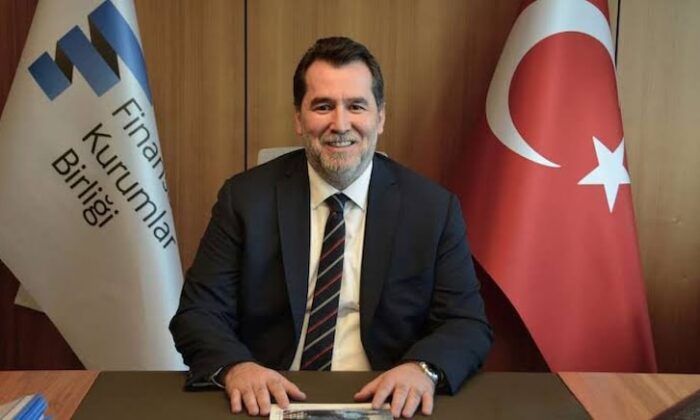 Fon soruşturmasının kilit ismi aracında ölü bulundu!.